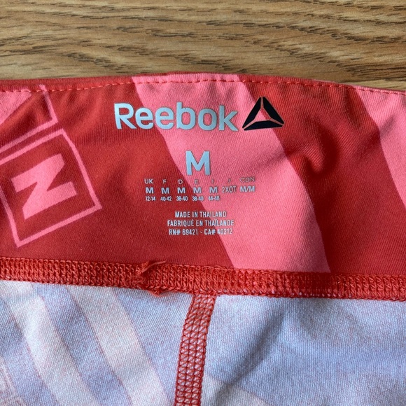 Reebok - Picture 5 of 7